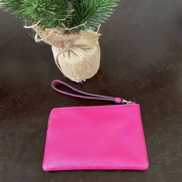 Coach wristlet - Picture 4 of 7